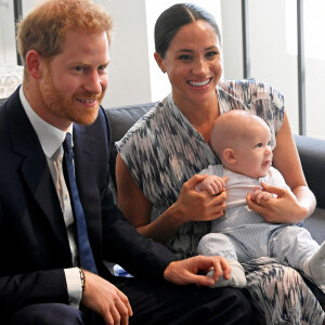 Le prince Harry, duc de Sussex, et Meghan Markle, duchesse de Sussex, avec leur fils Archie ont rencontré l'archevêque Desmond Tutu et sa femme à Cape Town, Afrique du Sud. Le 25 septembre 2019 