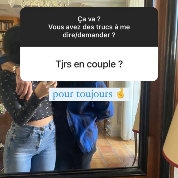 Agathe Auproux confie être toujours en couple avec son mystérieux chéri - Instagram