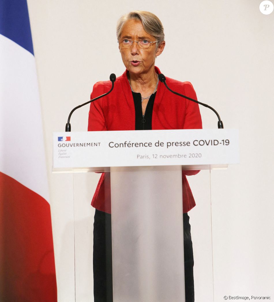 Elisabeth Borne, ministre du travail testée positive à la Covid-19, est hospitalisée. © Panoramic / Bestimage