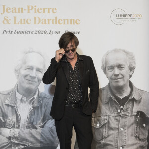 Thomas Dutronc, lors de la cérémonie de clôture de la 12e édition du Festival du film Lumière à Lyon, du 10 au 18 octobre 2020. Le festival rend, cette année, hommage aux cinéastes belges Jean-Pierre et Luc Dardenne, doubles lauréats de la Palme d'Or. Lyon, le 16 octobre 2020. © Sandrine Thesillat / Panoramic / Bestimage