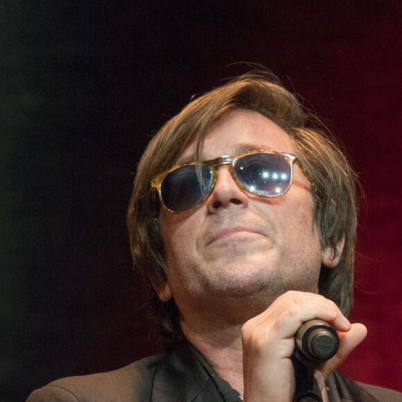 Thomas Dutronc, lors de la cérémonie de clôture de la 12e édition du Festival du film Lumière à Lyon, du 10 au 18 octobre 2020. Le festival rend, cette année, hommage aux cinéastes belges Jean-Pierre et Luc Dardenne, doubles lauréats de la Palme d'Or. Lyon, le 16 octobre 2020. © Sandrine Thesillat / Panoramic / Bestimage