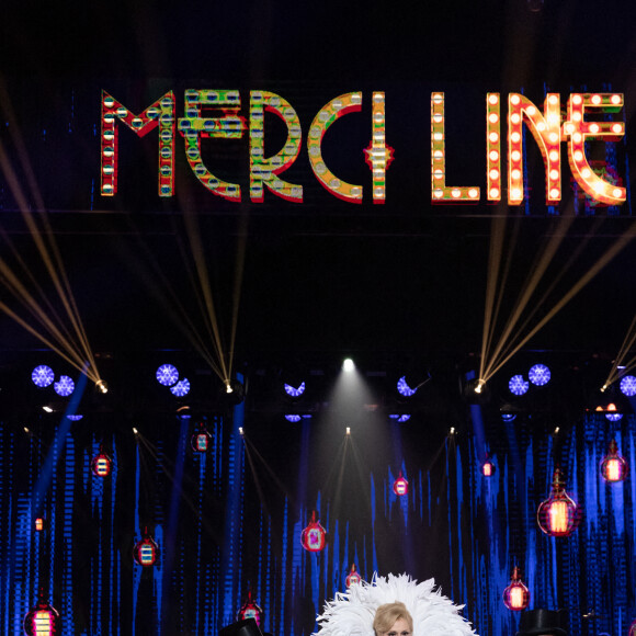 Exclusif - Muriel Robin - Enregistrement de l'émission "Sidaction, ensemble contre le Sida - Merci Line" au Paradis Latin à Paris, qui sera diffusée le 27 mars sur France 2.  © C.Guirec-C.Moreau / Bestimage 