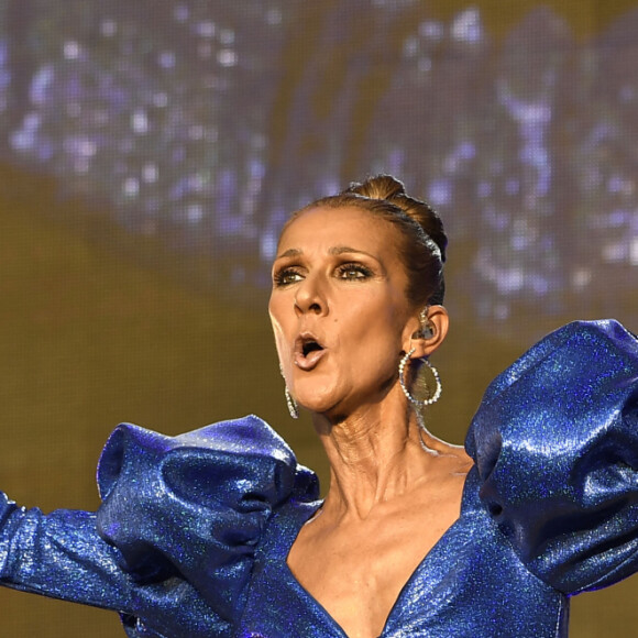 Céline Dion en concert à l'occasion du festival d'été Barclaycard British dans Hyde Park à Londres, le 5 juillet 2019. 