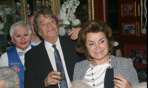 Bernard Tapie et sa femme Dominique - Michou fête ses 85 ans et les 60 ans de son cabaret à Paris le 20 juin 2016.
