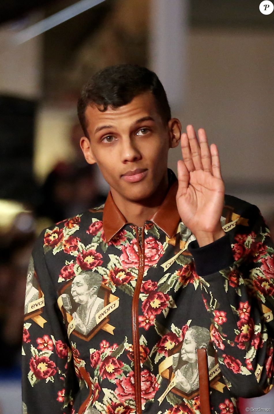 Мама stromae фото