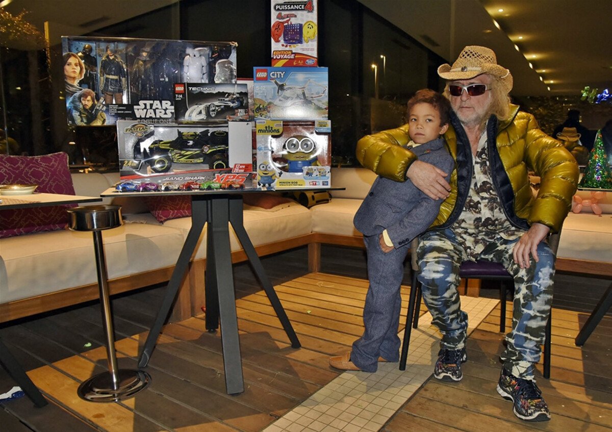 Vid O Exclusif Michel Polnareff F Te Le Me Anniversaire De Son Fils Louka Avec Sa Compagne