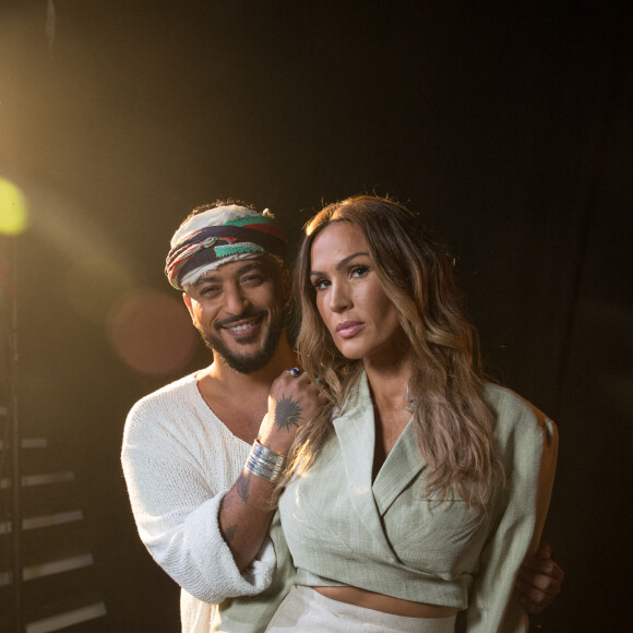 Exclusif - Slimane et Vitaa - Backstage de l'enregistrement de l'émission "La Chanson secrète 7 " à la Scène musicale à Paris, qui sera diffusée le 15 janvier 2021 sur TF1. © Gaffiot-Moreau / Bestimage 
