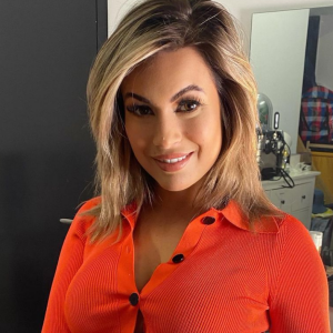 Carla Moreau enceinte de son 2e enfant ? Elle sème le doute sur Snapchat.