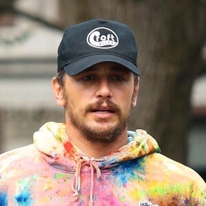 James Franco se promène à New York, le 4 octobre 2019.