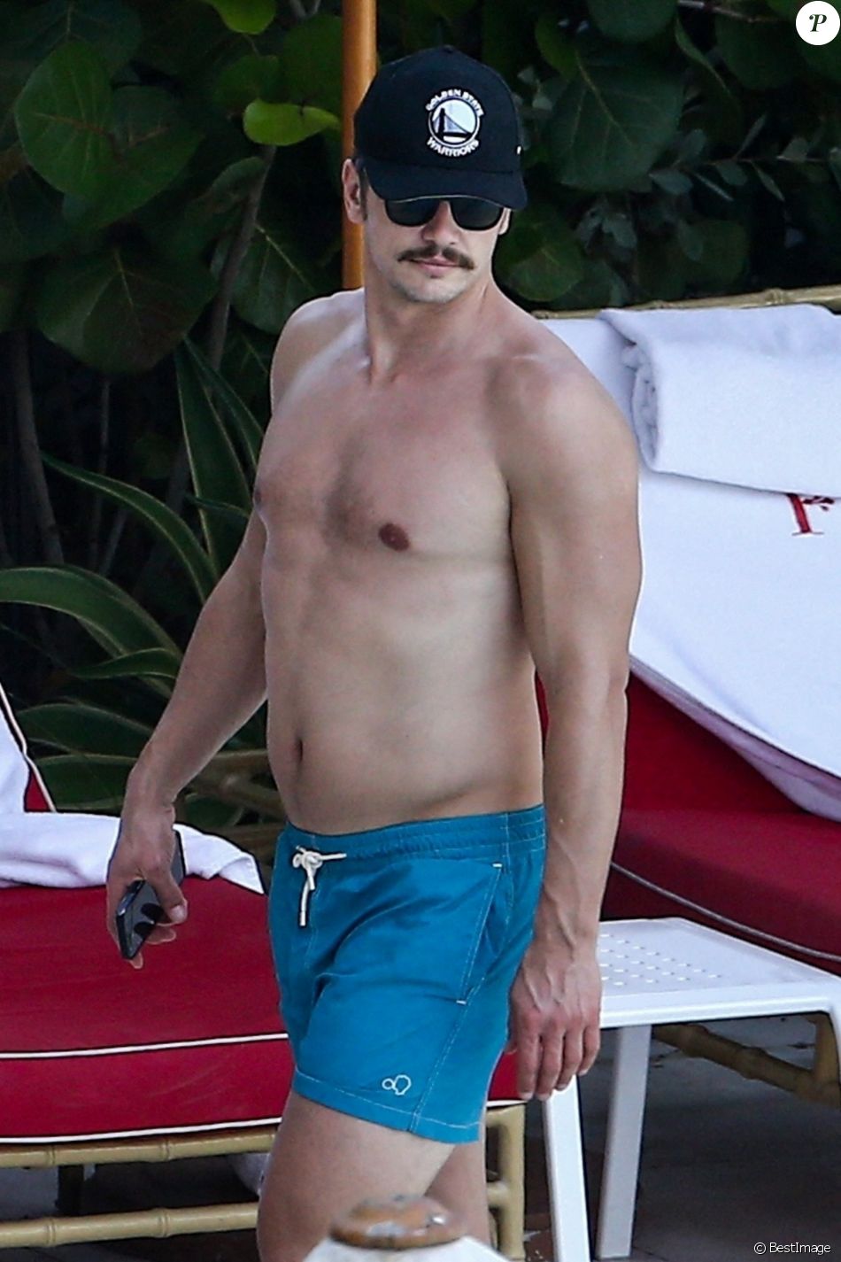 Exclusif - James Franco à Miami. Le 10 mars 2019. - Purepeople