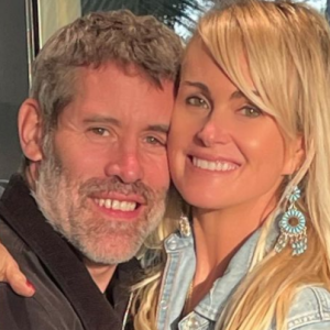 Laeticia Hallyday et Jalil Lespert sur Instagram, avril 2021.