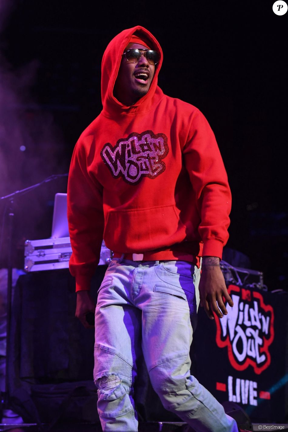 Nick Cannon sur la scène du BB&T Center à Sunrise le 4 mars 2020.