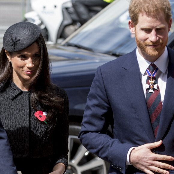 Le prince William, duc de Cambridge, Meghan Markle et le prince Harry à leur arrivée à l'abbaye de Westminster pour le service commémoratif de L'ANZAC Day à Londres. Le 25 avril 2018