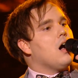 Jim Bauer sauvé par Marc Lavoine dans les KO de "The Voice" - TF1