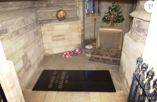 Le memorial George VI de la chapelle Saint-Georges, à Windsor, où reposeront le prince Philip et Elizabeth II. Le défunt roi George VI, son épouse la Reine Mère et leur fille la princesse Margaret y reposent déjà.