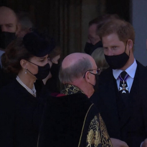 Le prince William, duc de Cambridge, et le prince Harry, duc de Sussex, Sorties des funérailles du prince Philip, duc d'Edimbourg à la chapelle Saint-Georges du château de Windsor, Royaume Uni, le 17 avril 2021. 