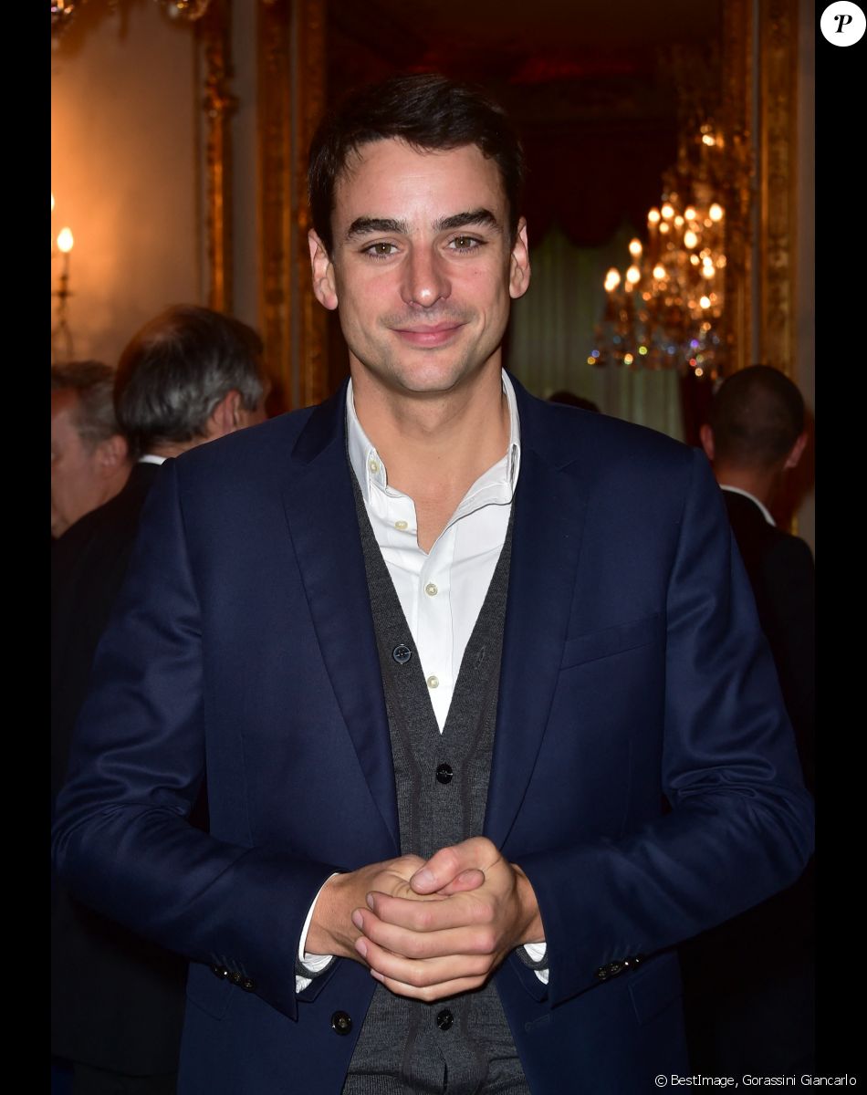 Julian Bugier au dîner de gala caritatif pour l'association "Autistes Sans Frontières" à l'hôtel Marcel Dassault à Paris, le 2 juin 2016. © Gorassini Giancarlo/Bestimage