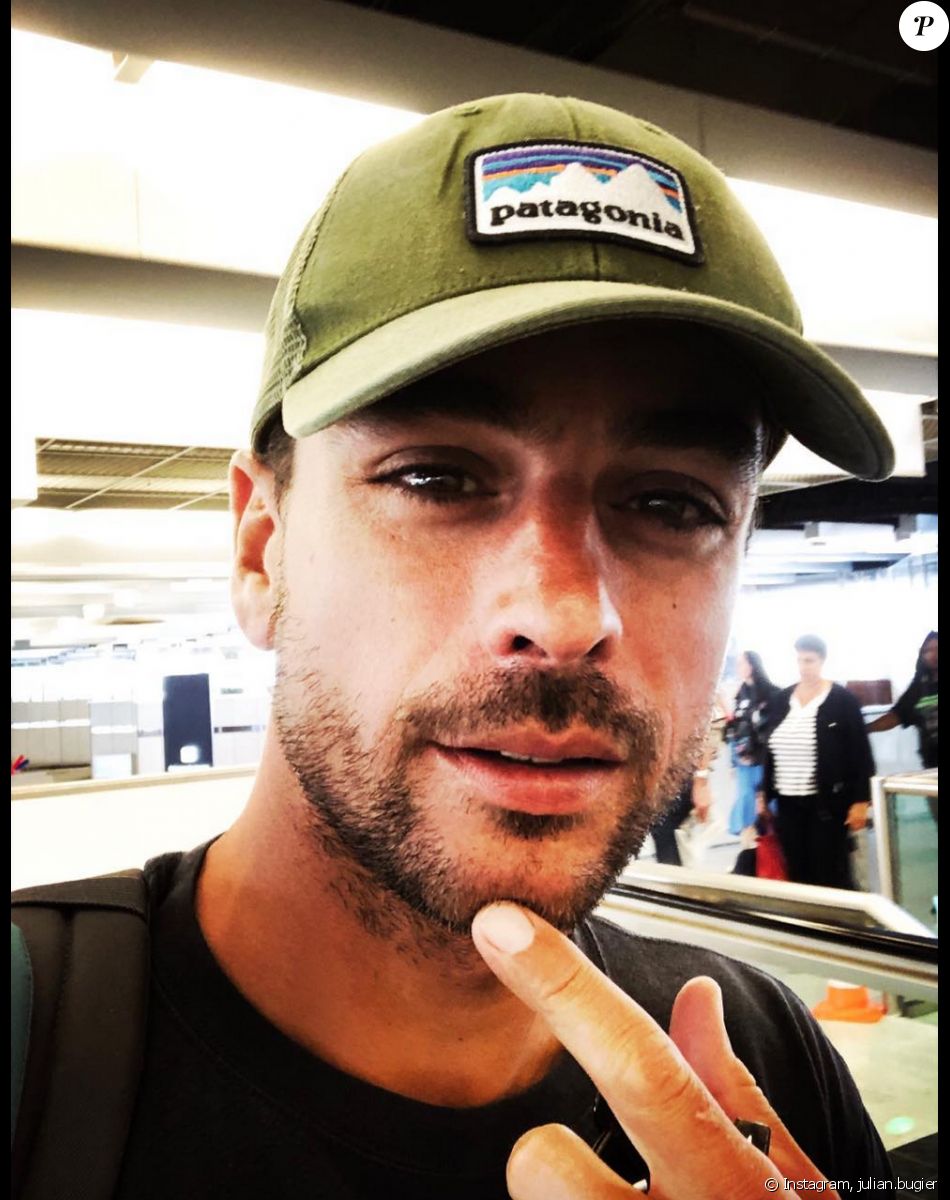 Julian Bugier se dévoile décoiffé et avec une barbe lors de ses vacances - Instagram
