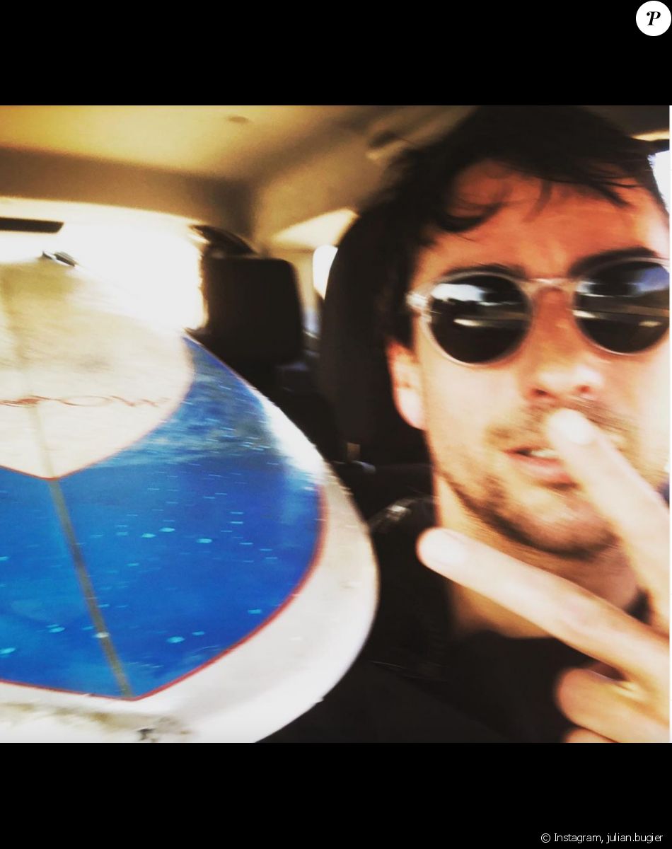 Julian Bugier se dévoile décoiffé et avec une barbe lors de ses vacances - Instagram