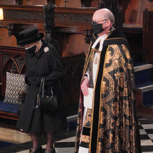 La reine Elisabeth II d'Angleterre et le doyen de Windsor - Funérailles du prince Philip, duc d'Edimbourg à la chapelle Saint-Georges du château de Windsor, Royaume Uni, le 17 avril 2021. 