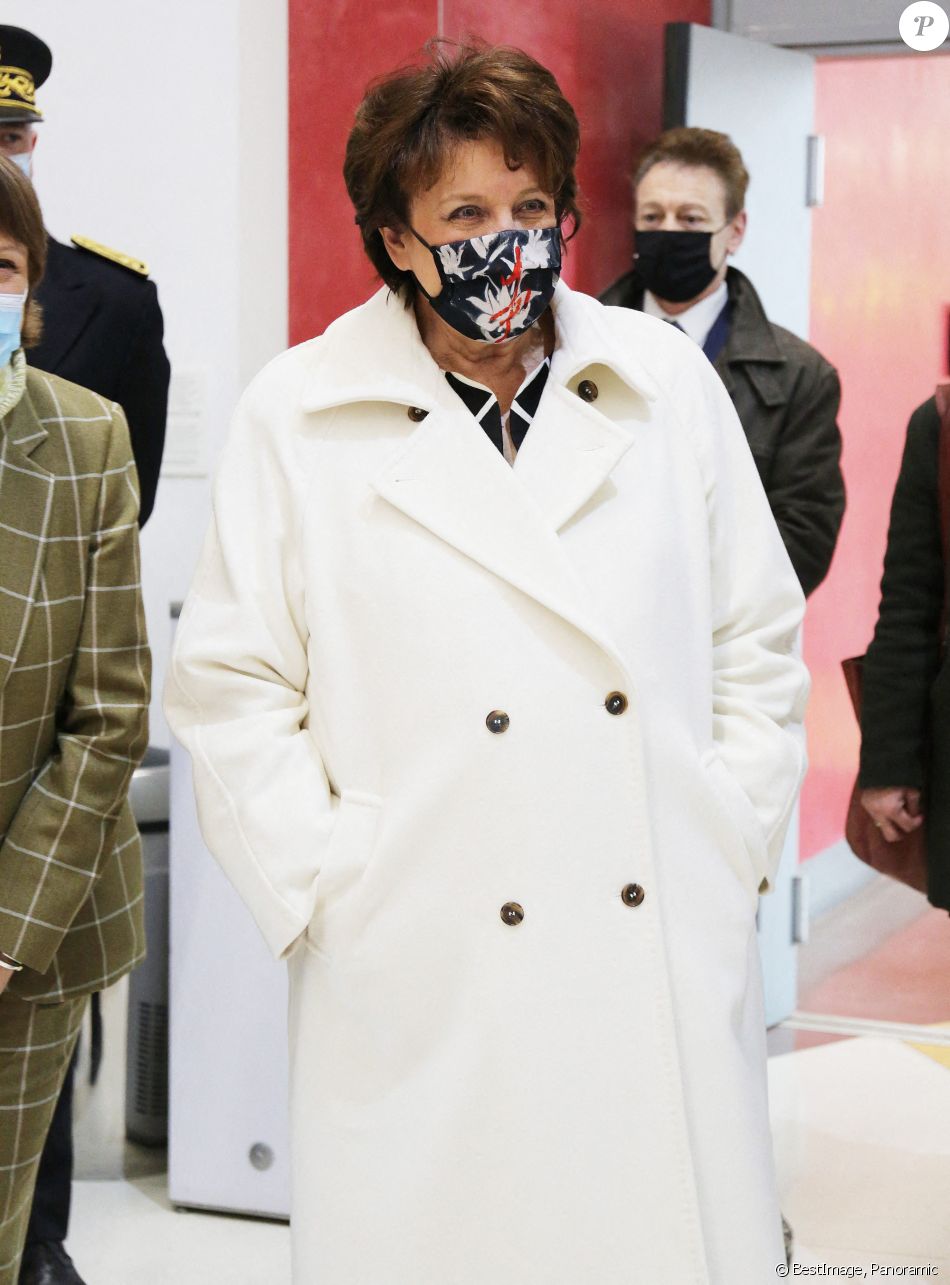 Roselyne Bachelot-Narquin ministre de la Culture au Centre national de la Danse à Pantin le 29 janvier 2021. © Panoramic / Bestimage
