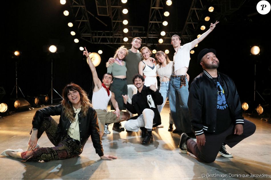 Exclusif - Daphné Bürki, Mehdi Kerkouche (directeur artistique/chorégraphe compagnie EMKA) et Raphaël Yem lors de l'enregistrement de "L'émission : Spéciale On danse chez vous" présentée par Daphné Bürki et Raphaël Yem qui sera diffusée le 24 Avril sur FranceTV. Paris le 21 avril 2021. © Dominique Jacovides / Bestimage