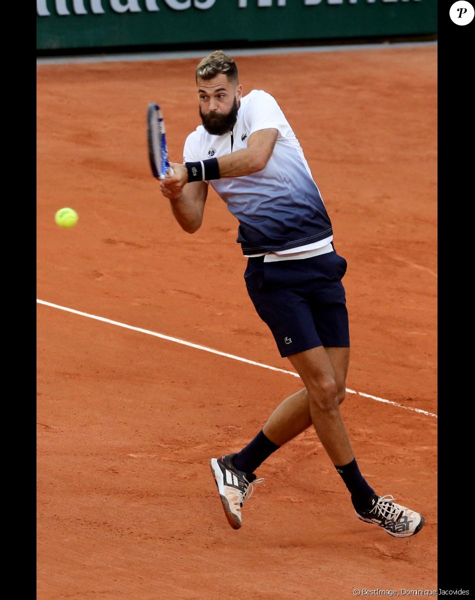 Info - Benoît Paire privé des JO de Tokyo pour "comportements profondément déplacés" - Benoit Paire se qualifie pour le deuxième tour des internationaux de tennis de Roland-Garros à Paris face au coréen Soonwoo Kwon (7-5, 6-4, 6-4) le 27 septembre 2020. © Dominique Jacovides / Bestimage