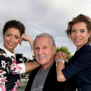 Exclusif - Yves Rénier pose avec ses deux filles Samantha et Lola lors du festival international du film de La Rochelle, France, le 13 septembre 2018. © Patrick Bernard/Bestimage 