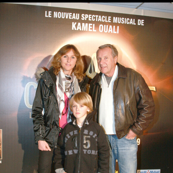 Yves Rénier, Karin et son fils Oscar au Palais des Sports à Paris
