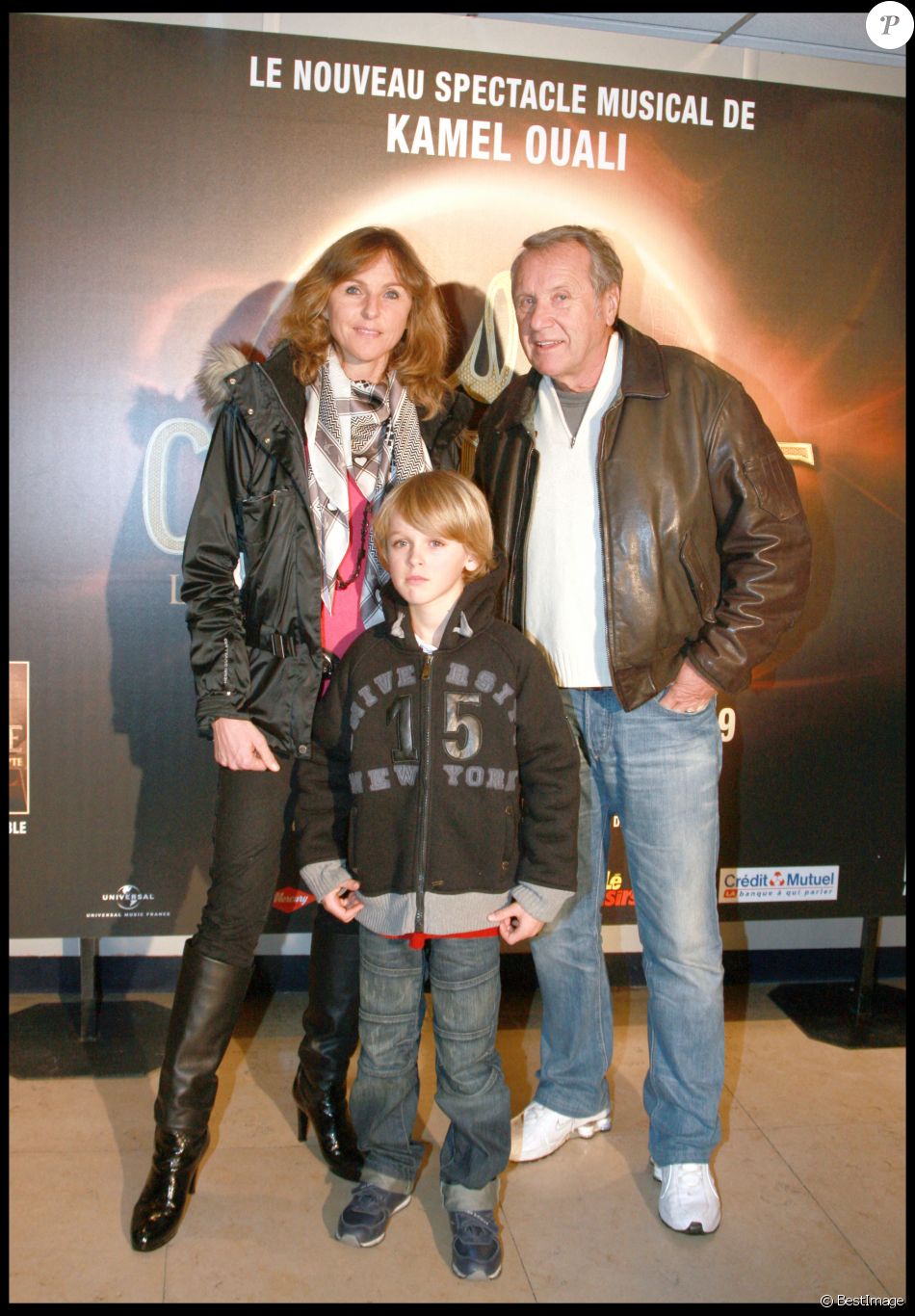 Yves Rénier, Karin et son fils Oscar au Palais des Sports à Paris