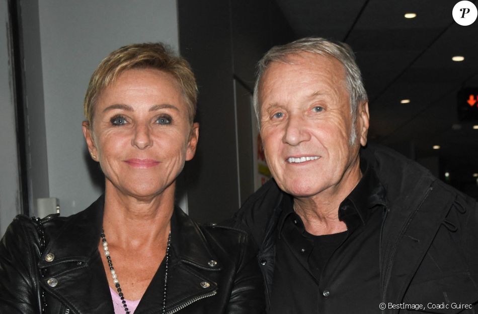 Yves Renier et sa femme Karin - Générale du nouveau spectacle "Muriel Robin et Pof !" au Palais des Sports à Paris le 3 octobre 2019. © Coadic Guirec/Bestimage