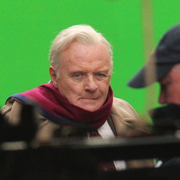 Anthony Hopkins sur le tournage de "Red 2" à Londres. Le 27 octobre 2012.