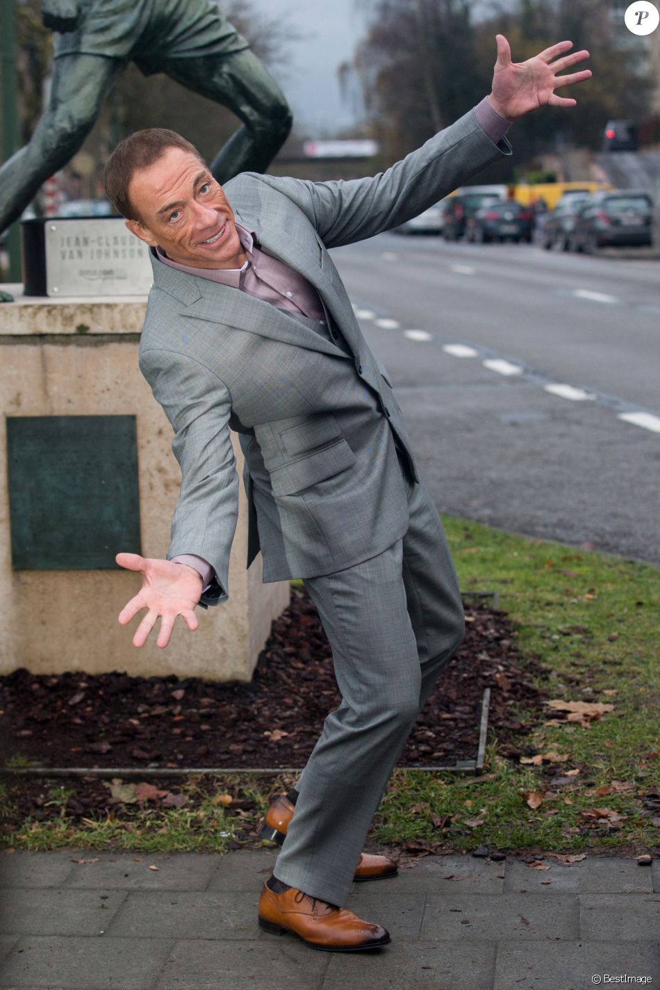 Jean-Claude Van Damme - Jean-Claude Van Damme fait la promotion de la série d'Amazon intitulée "Jean-Claude Van Johnson" à Bruxelles, le 15 décembre 2017.
