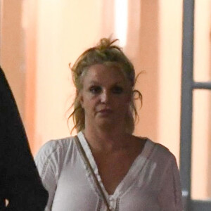 Exclusif - Britney Spears quitte un bâtiment médical à Los Angeles, le 4 décembre 2019.