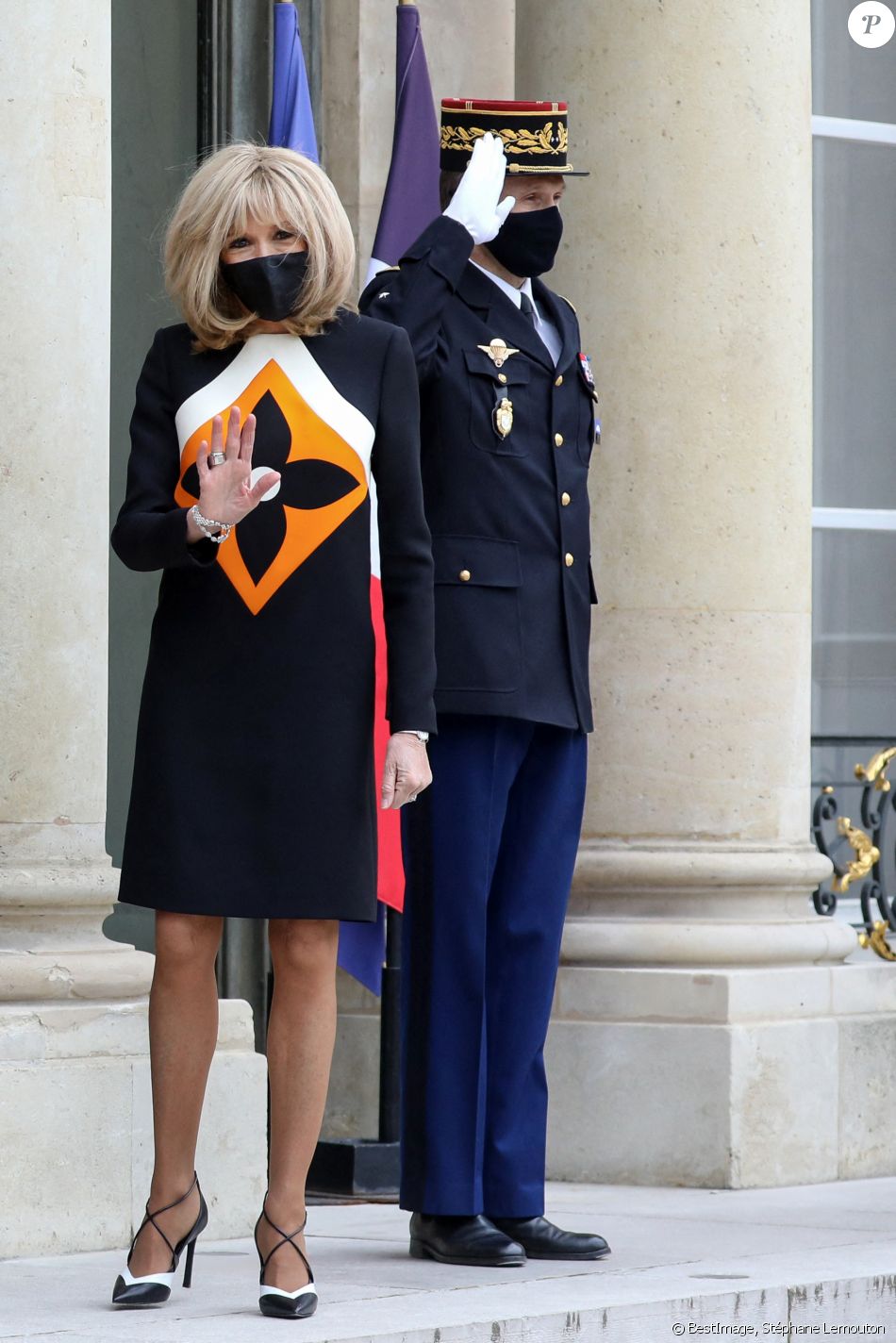 La Première Dame, Brigitte Macron, au palais de l'Elysée à Paris, France. © Stéphane Lemouton/Bestimage