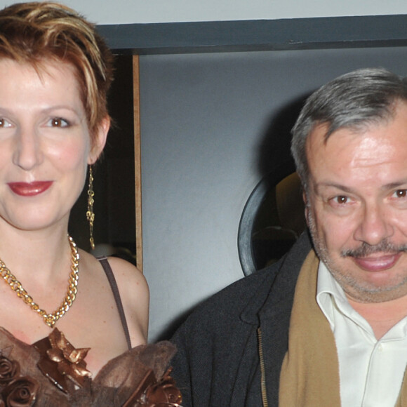 Natacha Polony et son mari Perico Legasse au défilé du 19e salon du chocolat 2013 à la Porte de Versailles à Paris le 29 octobre 2013.