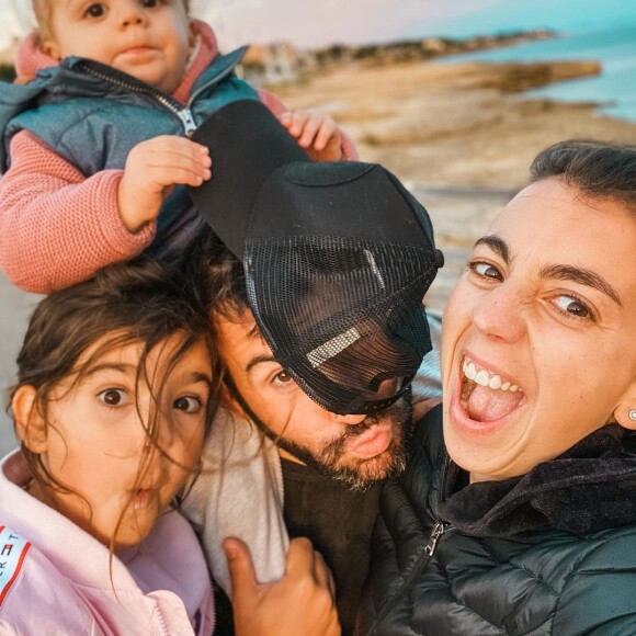Laurent Ournac avec ses enfants Capucine et Léon, et sa femme Ludivine, Instagram, le 11 octobre 2020