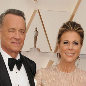 Tom Hanks, Rita Wilson à la 92ème cérémonie des Oscars 2020 au Hollywood and Highland à Los Angeles le 9 février 2020.