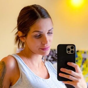 Julia Paredes enceinte de son deuxième enfant, photo Instagram de mai 2021