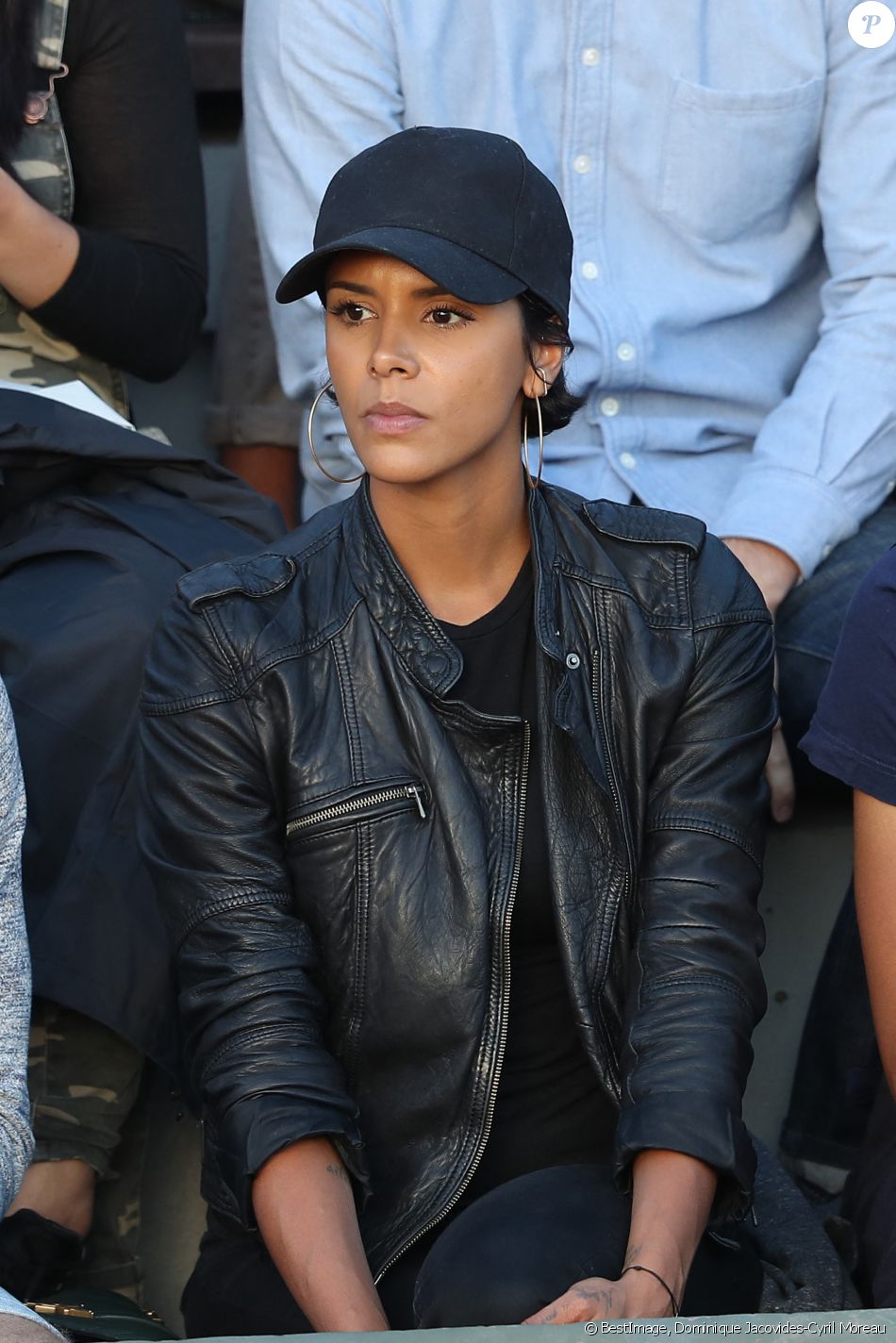 La chanteuse Shy'm est venue soutenir son compagnon Benoît Paire lors des internationaux de tennis de Roland Garros à Paris le 4 juin 2017. © Dominique Jacovides-Cyril Moreau/Bestimage