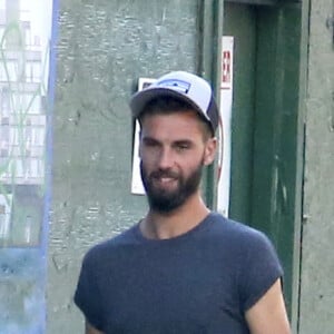 Benoît Paire et sa compagne Shy'm se promènent dans les rues de Brooklyn à New York, le 23 août 2016.