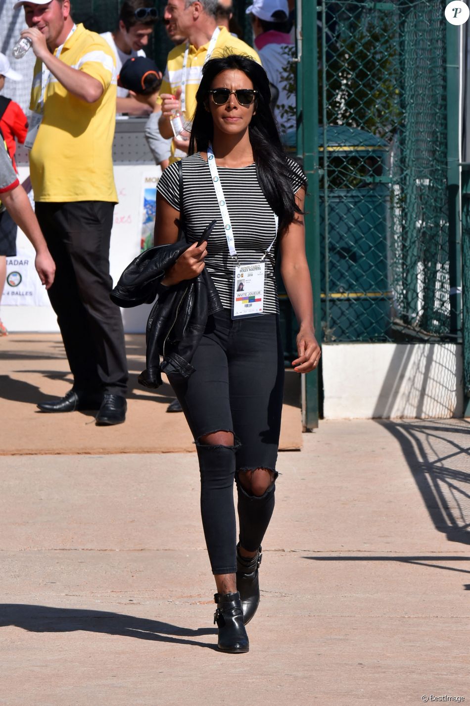 La chanteuse Shy'm était présente au Monte Carlo Country Club à Roquebrune Cap Martin le 14 avril 2016 pour soutenir son fiancé le tennisman français Benoît Paire.