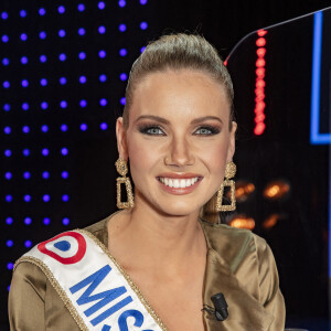 Exclusif - Amandine Petit (Miss France 2021) - Backstage de l'enregistrement de l'émission "A Prendre ou A Laisser (APOAL)", présentée par C.Hanouna et diffusée en direct le 26 janvier sur C8 © Jack Tribeca / Bestimage