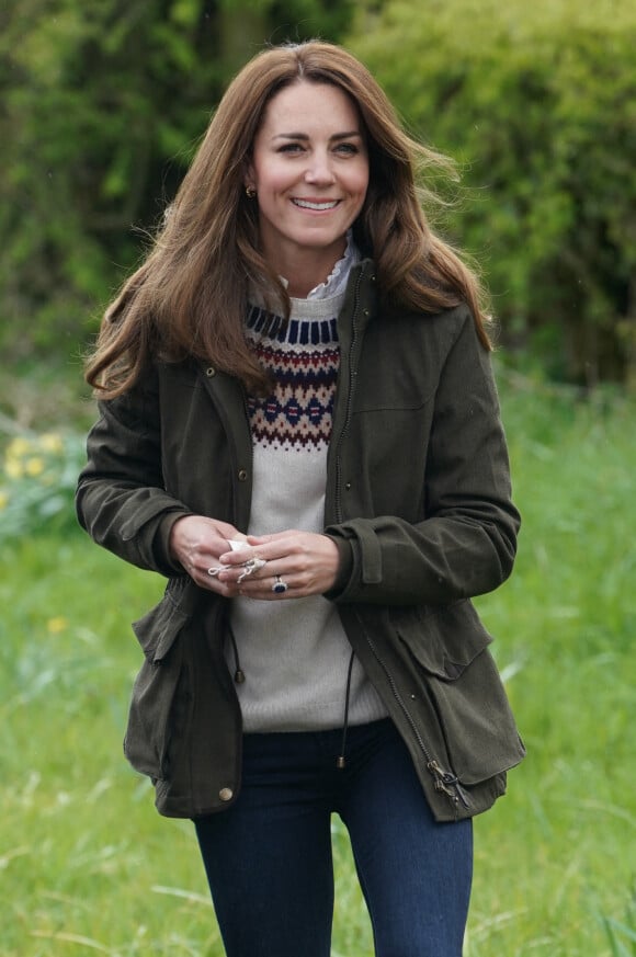 Catherine (Kate) Middleton, duchesse de Cambridge, visite la ferme du manoir à Little Stainton, Royaume Uni, le 27 avril 2021.