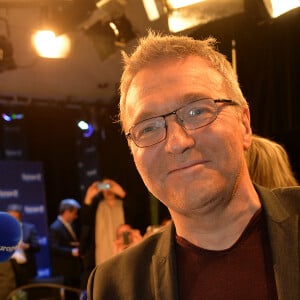 Exclusif - Laurent Ruquier - Les journalistes et chroniqueurs souhaitent un bon anniversaire à Europe 1 à l'occasion de la journée spéciale des 60 ans de la radio à Paris. Le 4 février 2015