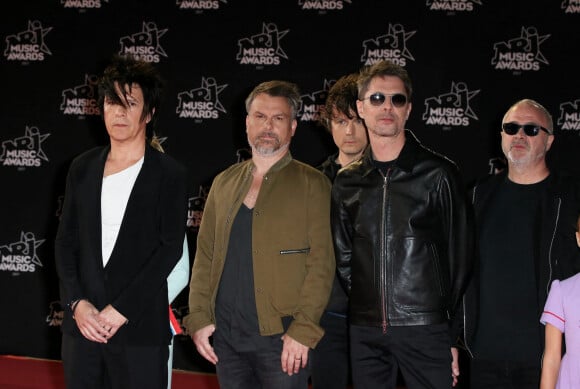 Nicola Sirkis et le groupe Indochine - 19ème édition des NRJ Music Awards à Cannes le 4 novembre 2017. © Dominique Jacovides/Bestimage