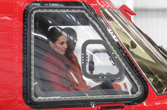 Le prince William, duc de Cambridge, Catherine Kate Middleton, duchesse de Cambridge lors d'une visite de la base de secours de Caenarfon le 8 mai 2019.