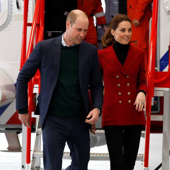 Le prince William, duc de Cambridge, Catherine Kate Middleton, duchesse de Cambridge lors d'une visite de la base de secours de Caenarfon le 8 mai 2019.