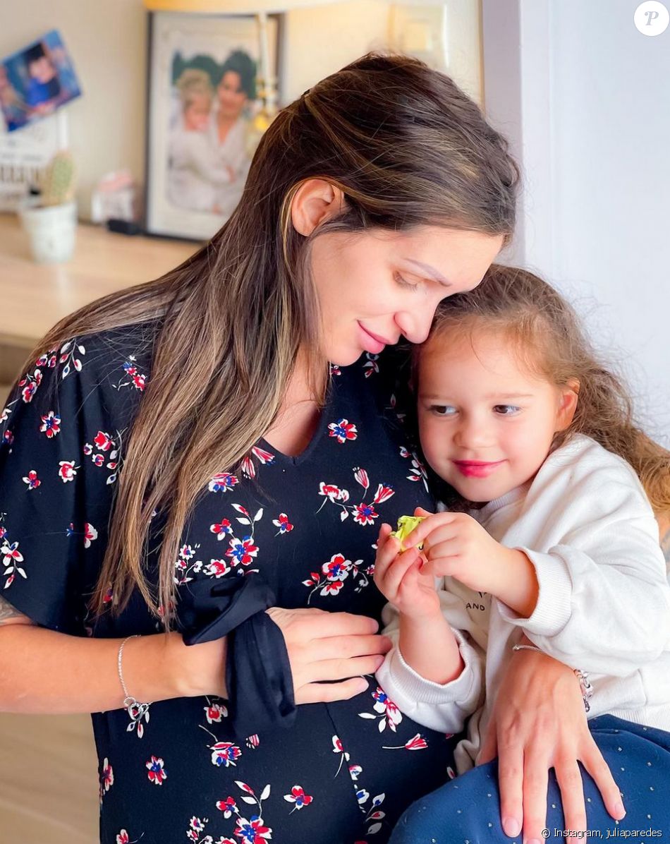 Julia Paredes confie que sa grossesse a des répercussions psychologiques sur sa fille aînée Luna - Instagram
