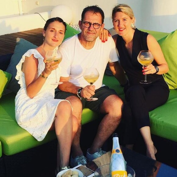 Michel Sarran avec ses filles Emma et Camille
